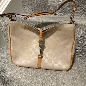 Vintage Coach Hamptons Signature Clip Hobo